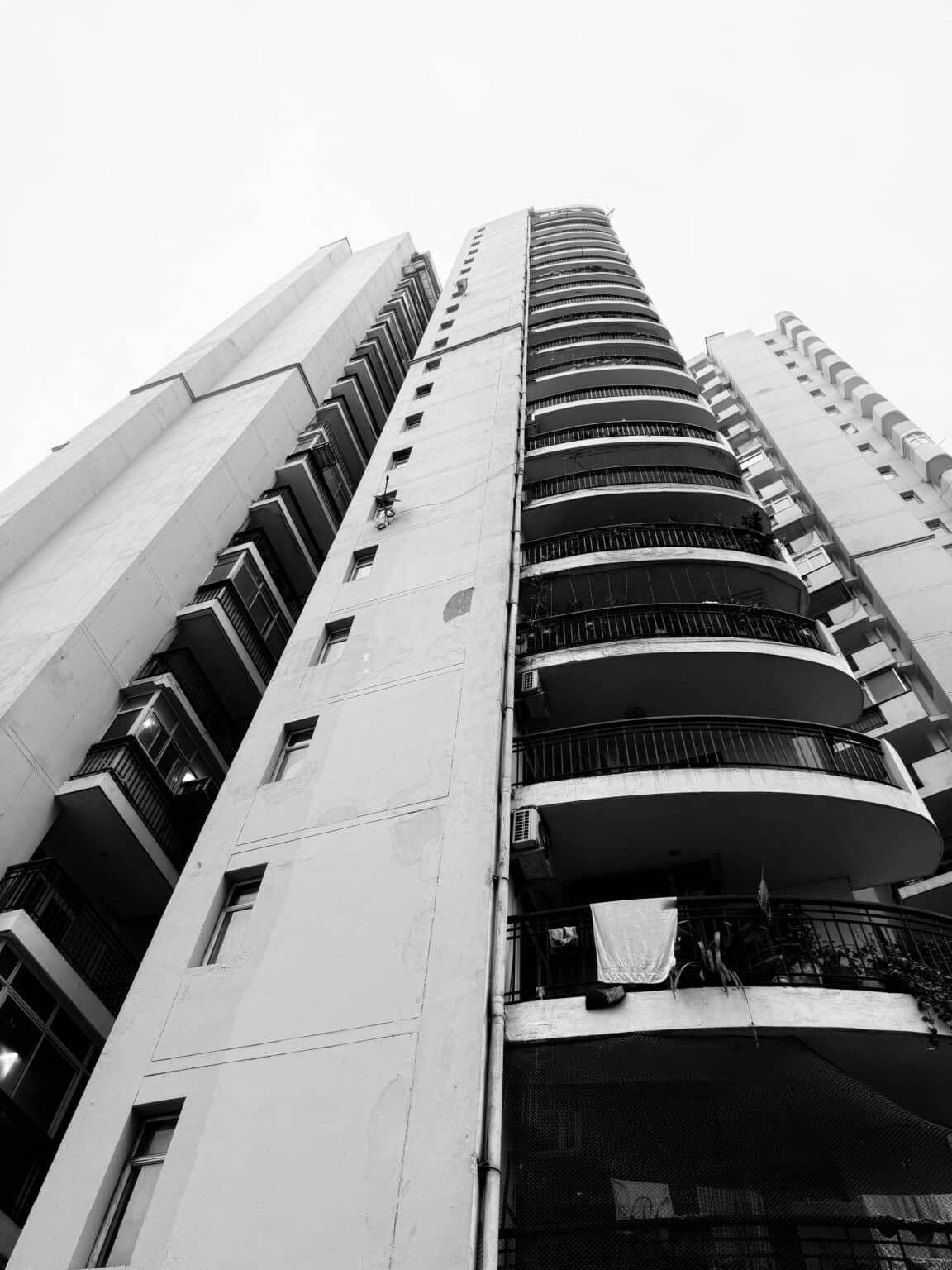 2 bhk flats in lucknow